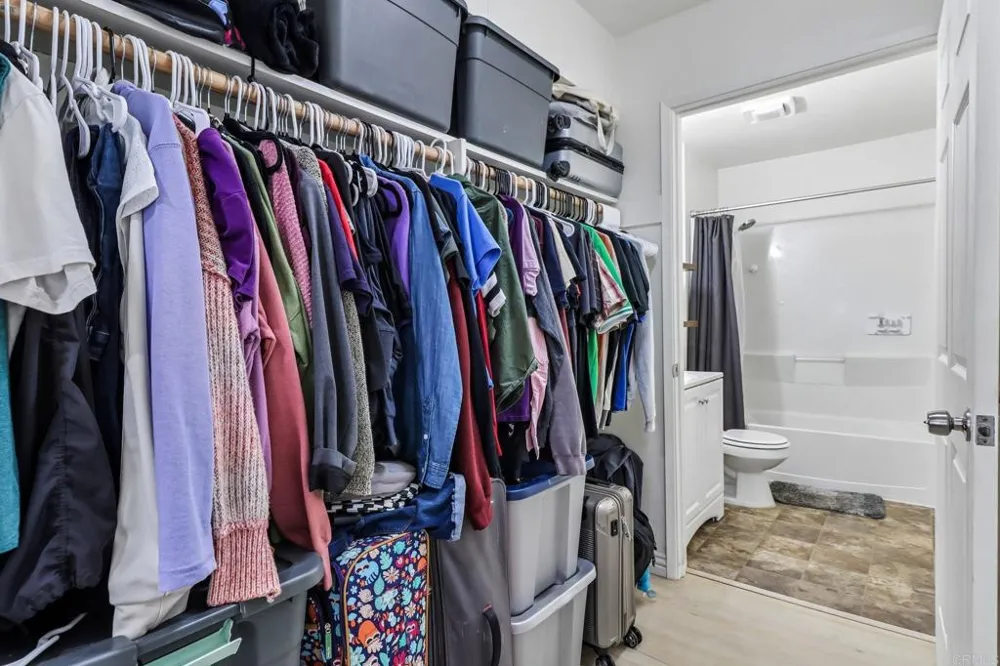 4060 Huerfano Avenue #106 San Diego, CA 92117