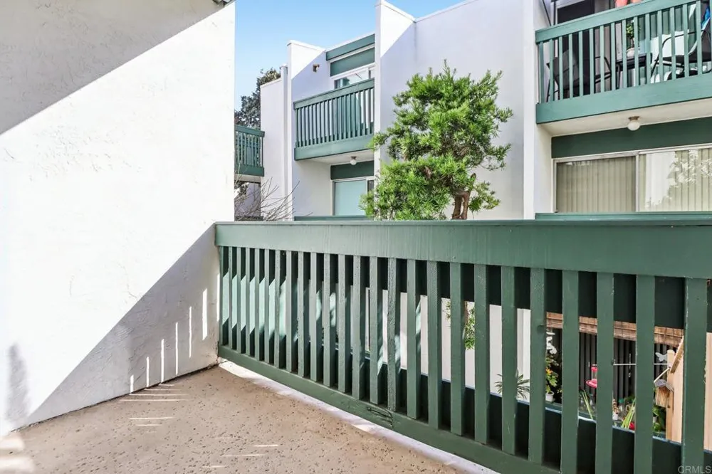 4060 Huerfano Avenue #106 San Diego, CA 92117