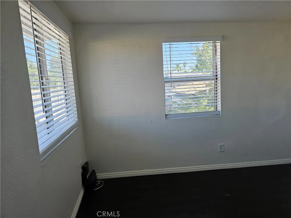 218 E 25th Long Beach, CA 90806