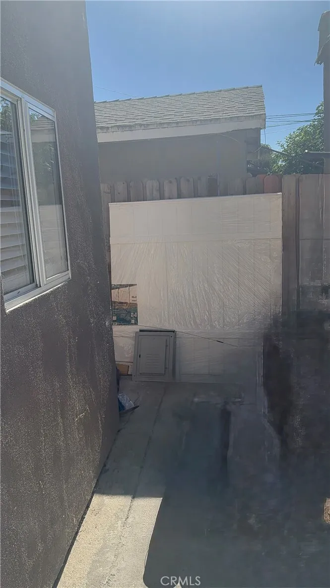 218 E 25th Long Beach, CA 90806