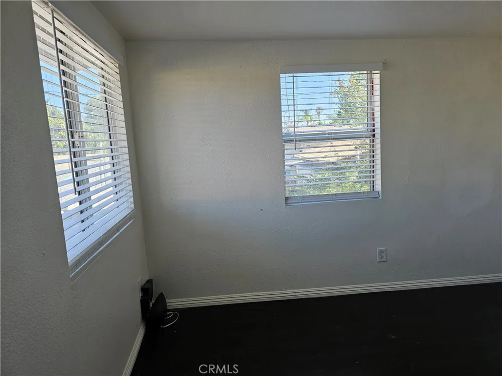 218 E 25th Long Beach, CA 90806