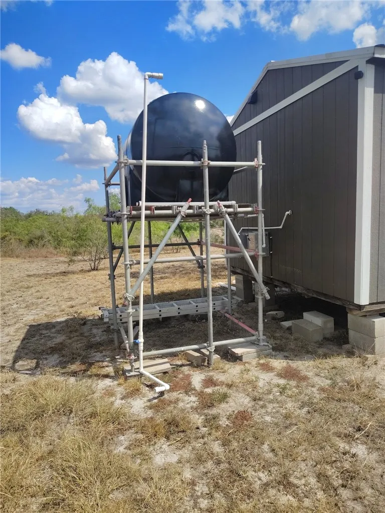 510 County Road 2391 Orange Grove, TX 78372