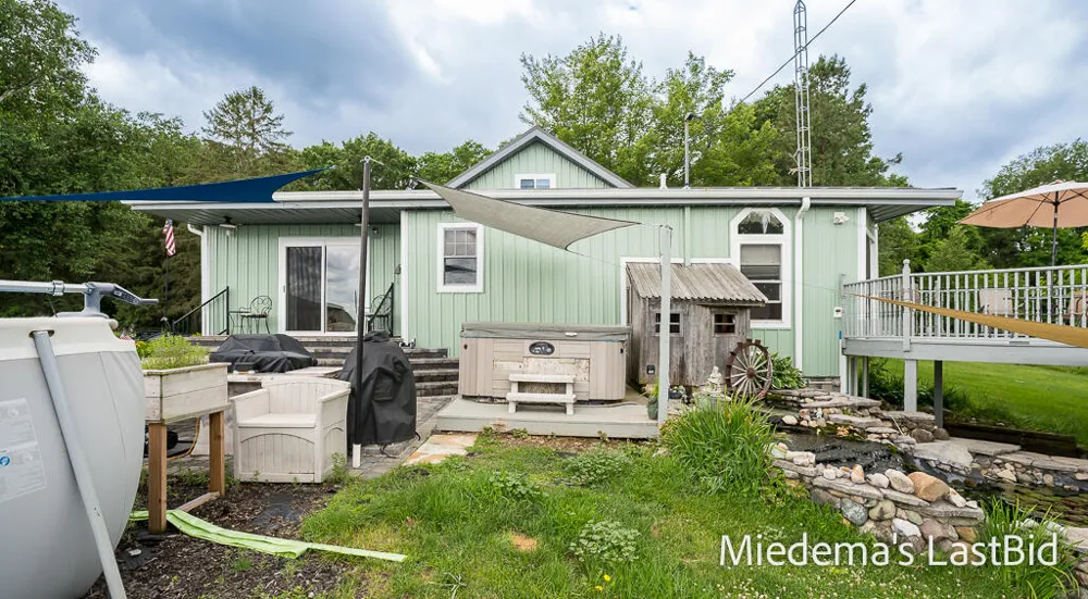 12915 Cassidy Road Assyria Township, MI 49021