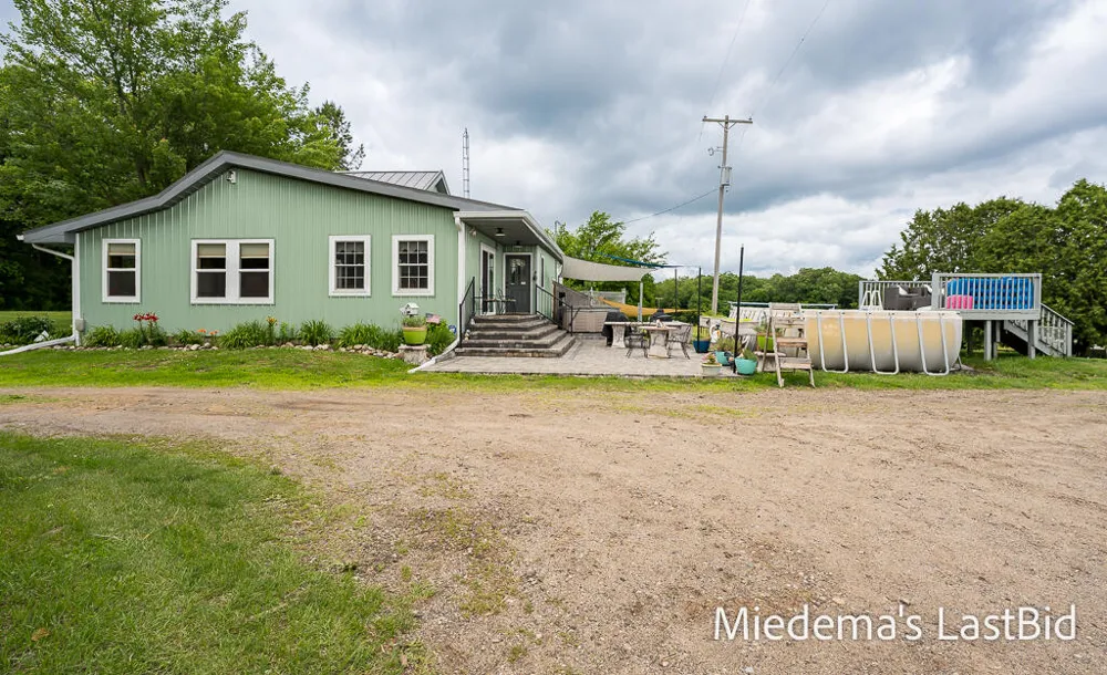 12915 Cassidy Road Assyria Township, MI 49021