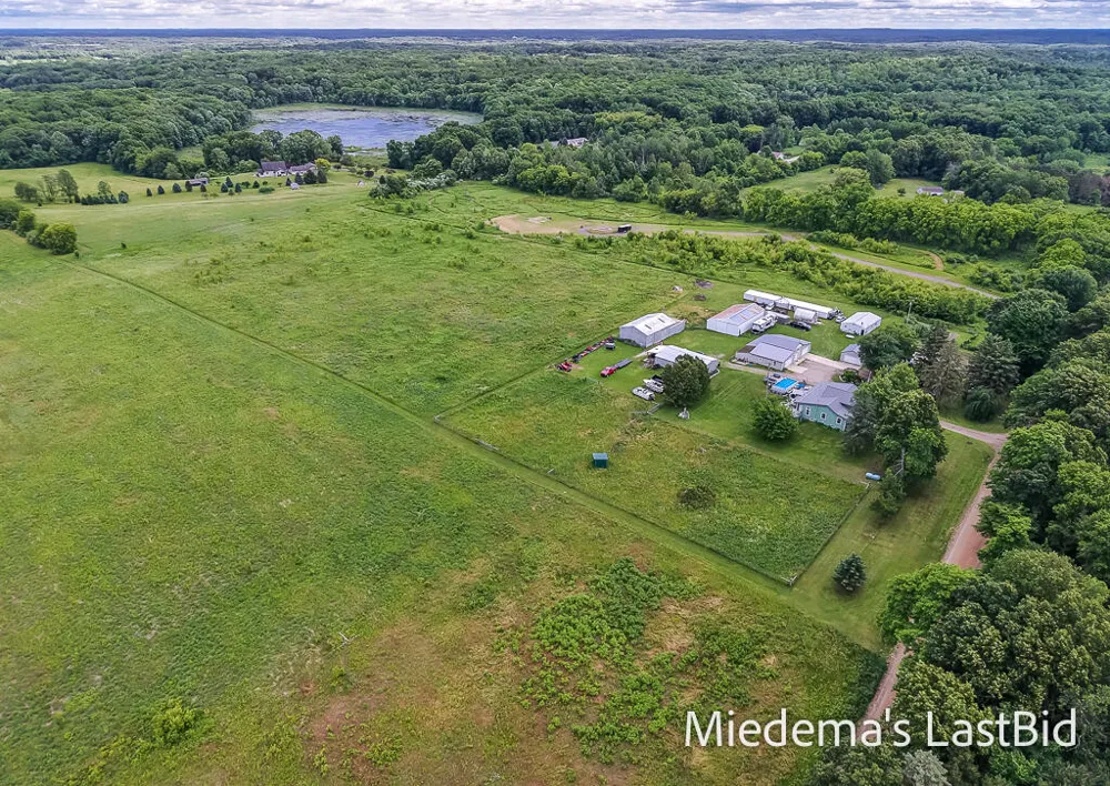 12915 Cassidy Road Assyria Township, MI 49021