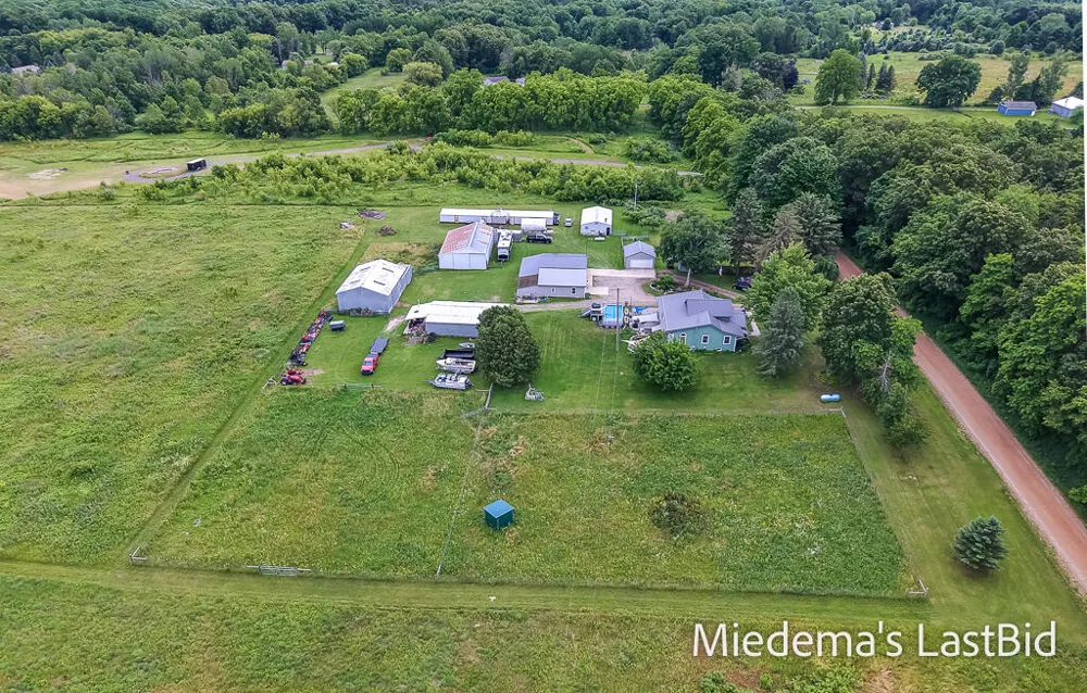 12915 Cassidy Road Assyria Township, MI 49021