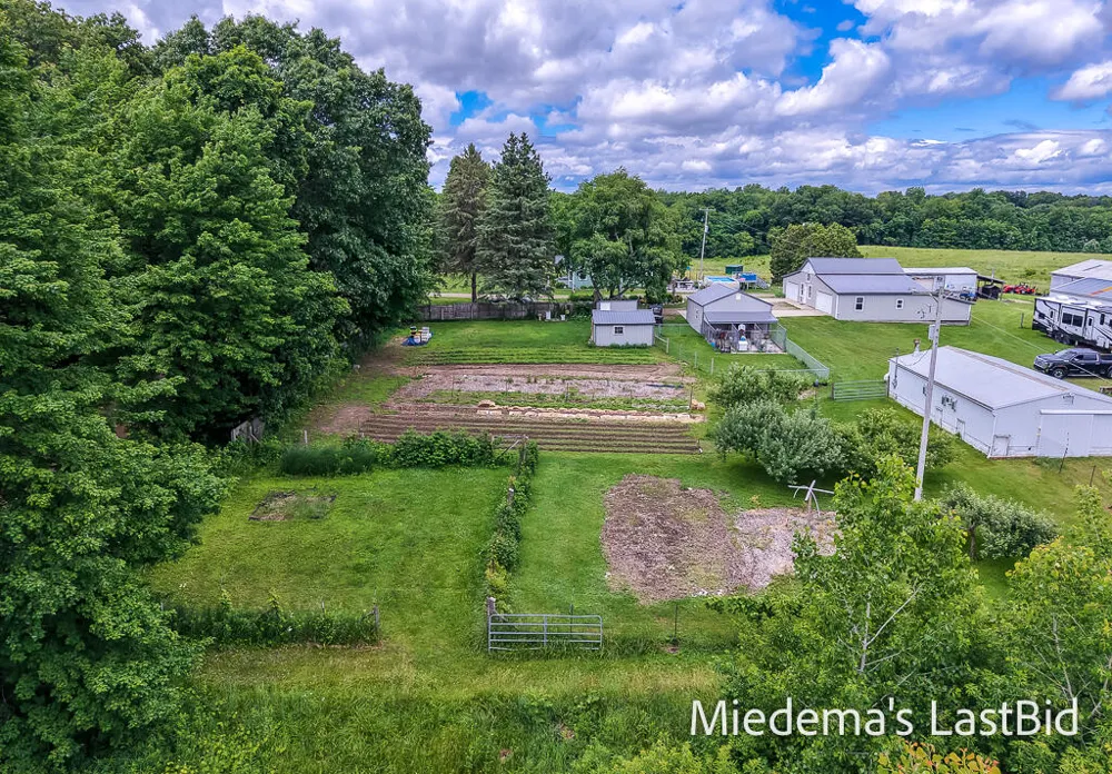 12915 Cassidy Road Assyria Township, MI 49021