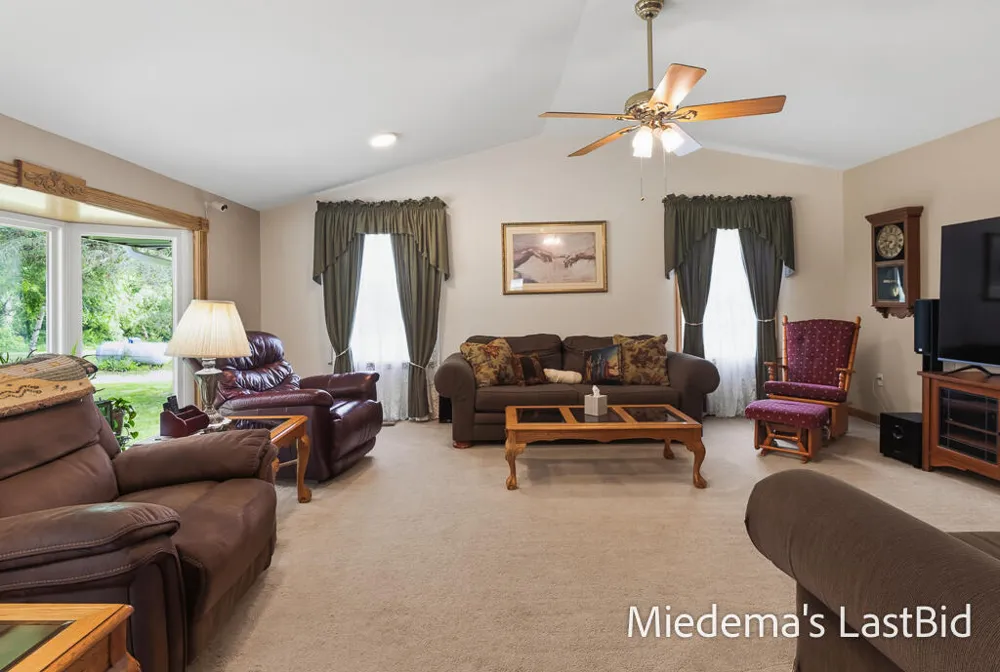 12915 Cassidy Road Assyria Township, MI 49021