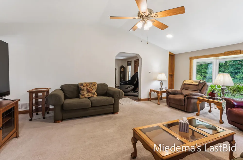 12915 Cassidy Road Assyria Township, MI 49021