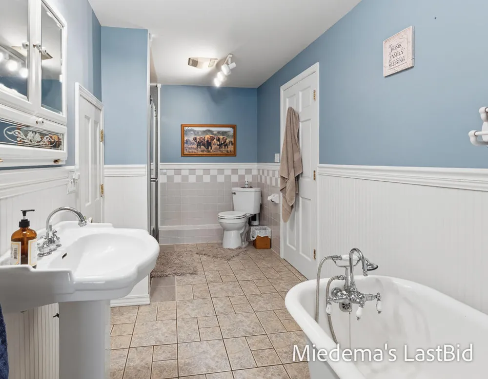 12915 Cassidy Road Assyria Township, MI 49021