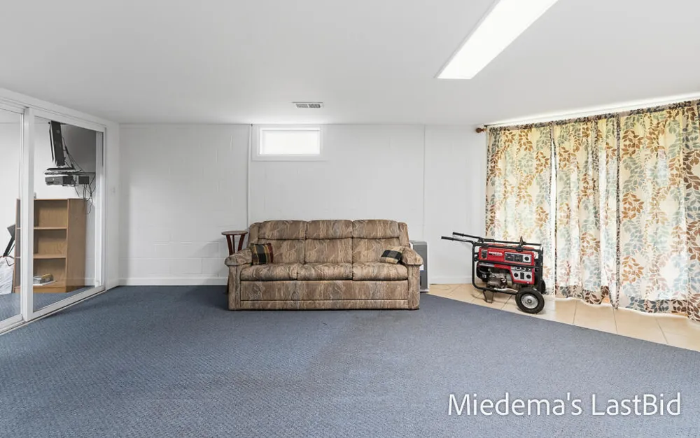 12915 Cassidy Road Assyria Township, MI 49021
