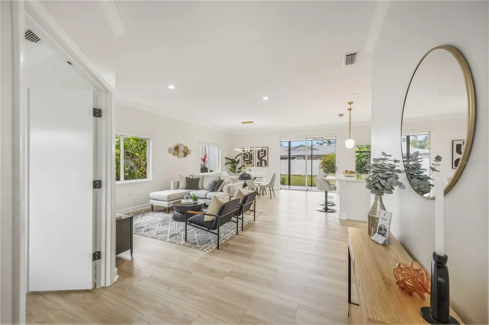 4320 MARCOTT CIRCLE Sarasota, FL 34233