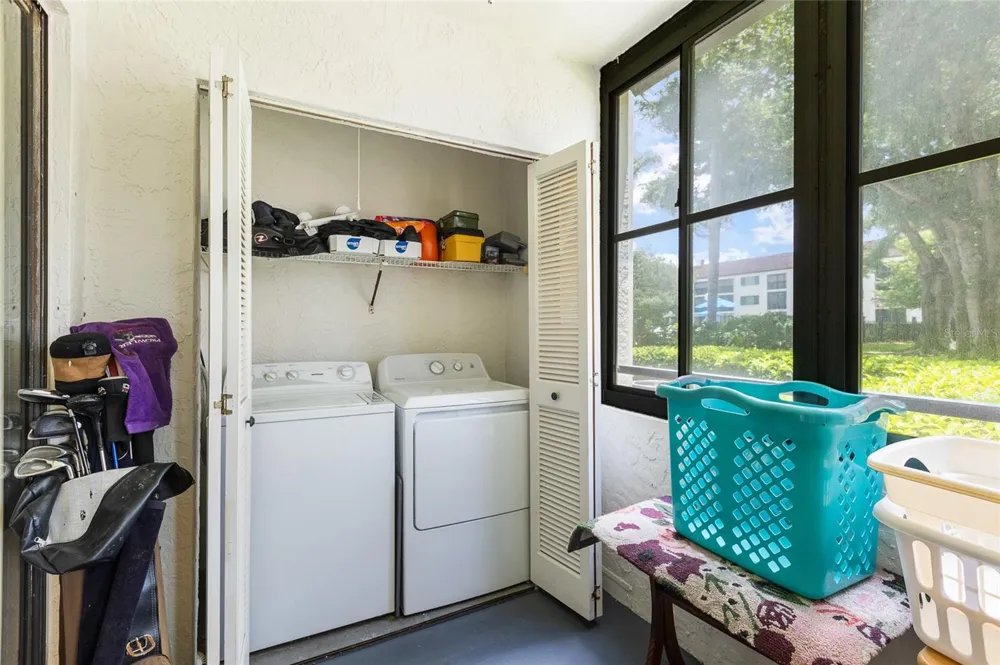 2587 COUNTRYSIDE BOULEVARD #6110 Clearwater, FL 33761