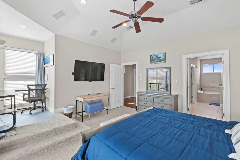 2818 Polk Street Houston, TX 77003