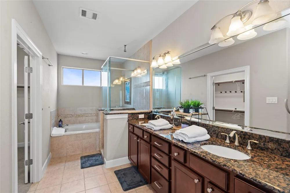 2818 Polk Street Houston, TX 77003