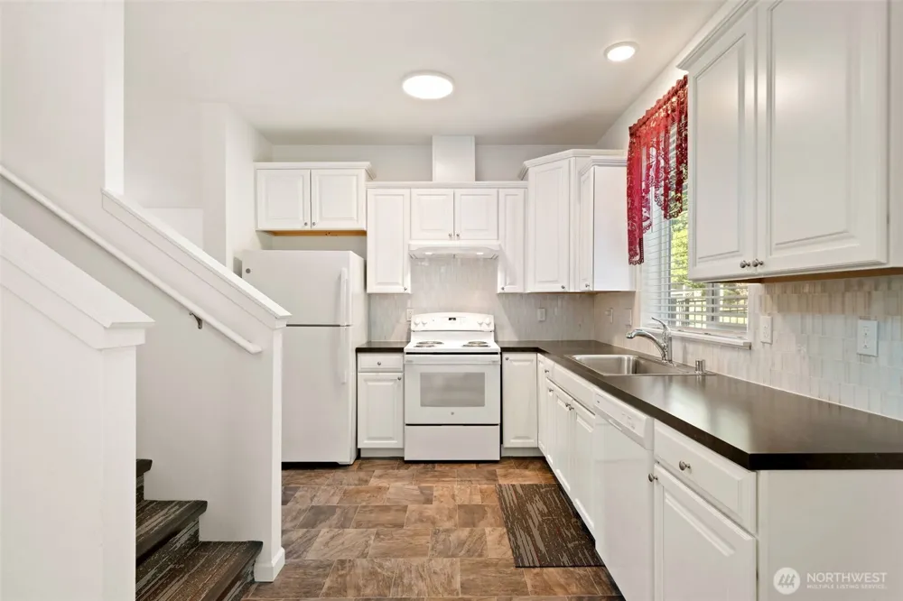 70 E Dabob Road Shelton, WA 98584