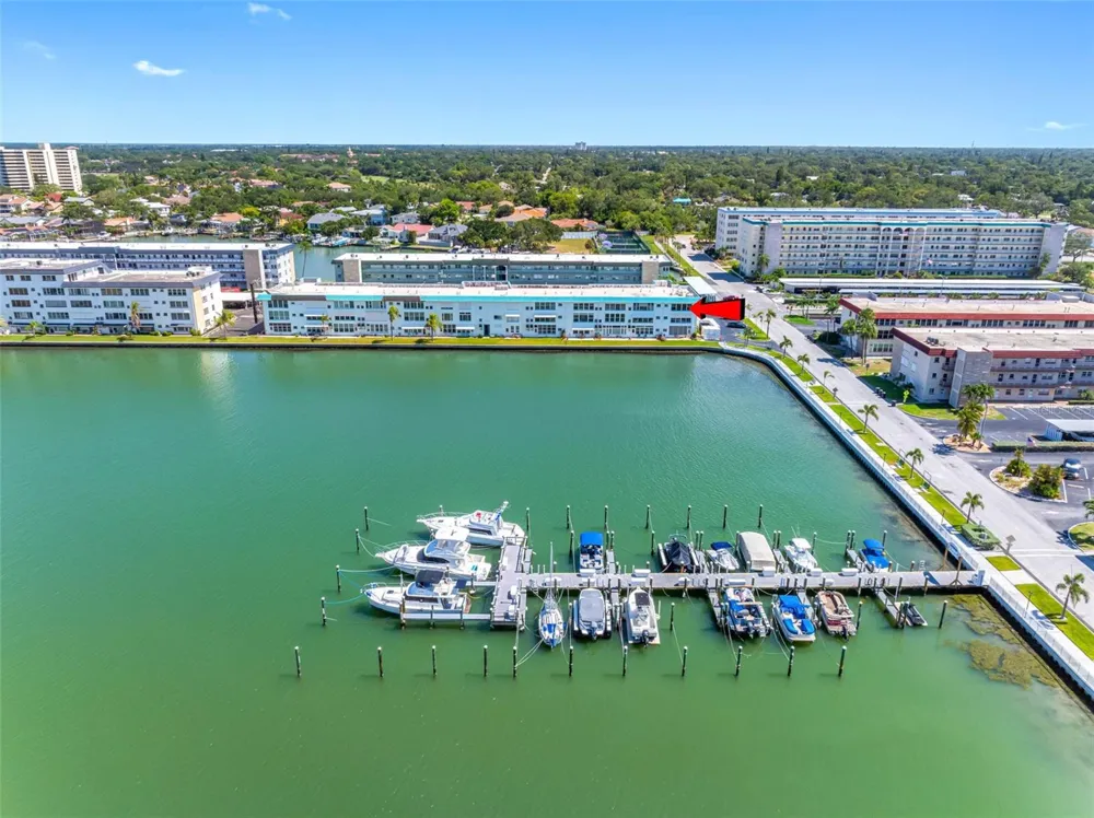 5940 30TH AVENUE S #301 Gulfport, FL 33707