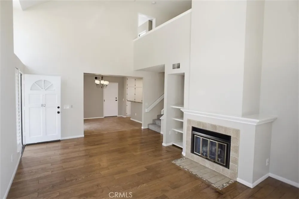 23971 Arroyo Park #82 Valencia, CA 91355