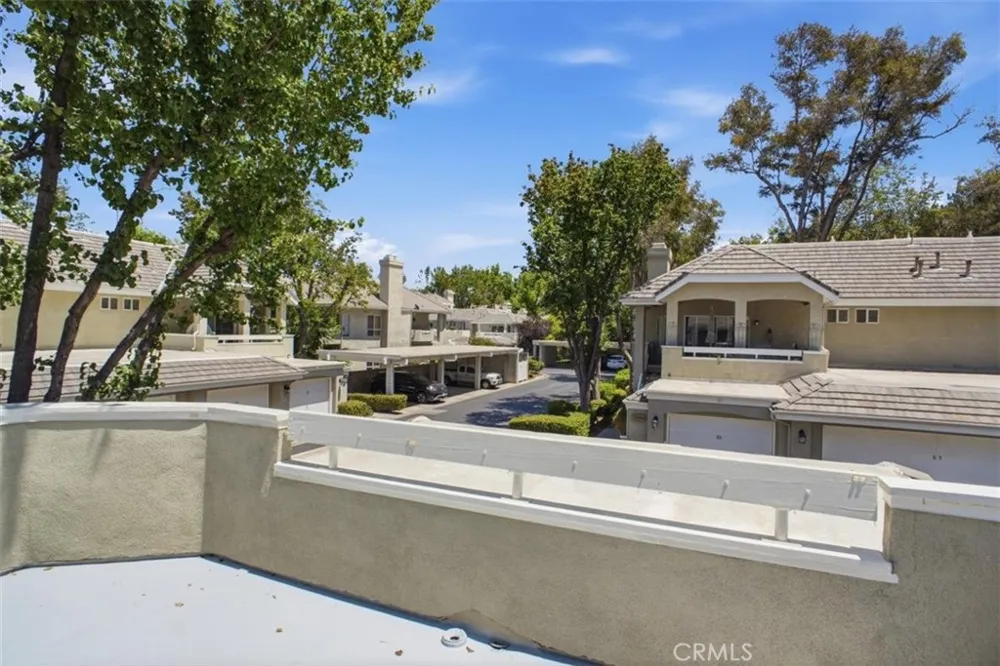 23971 Arroyo Park #82 Valencia, CA 91355