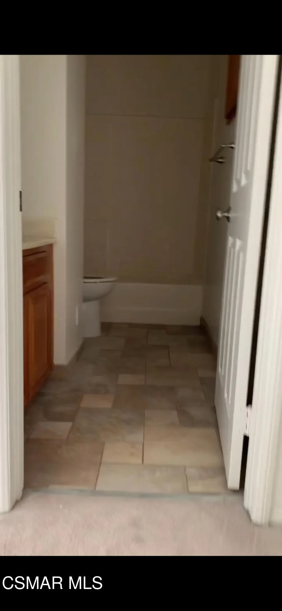 825 Warwick Avenue Thousand Oaks, CA 91360