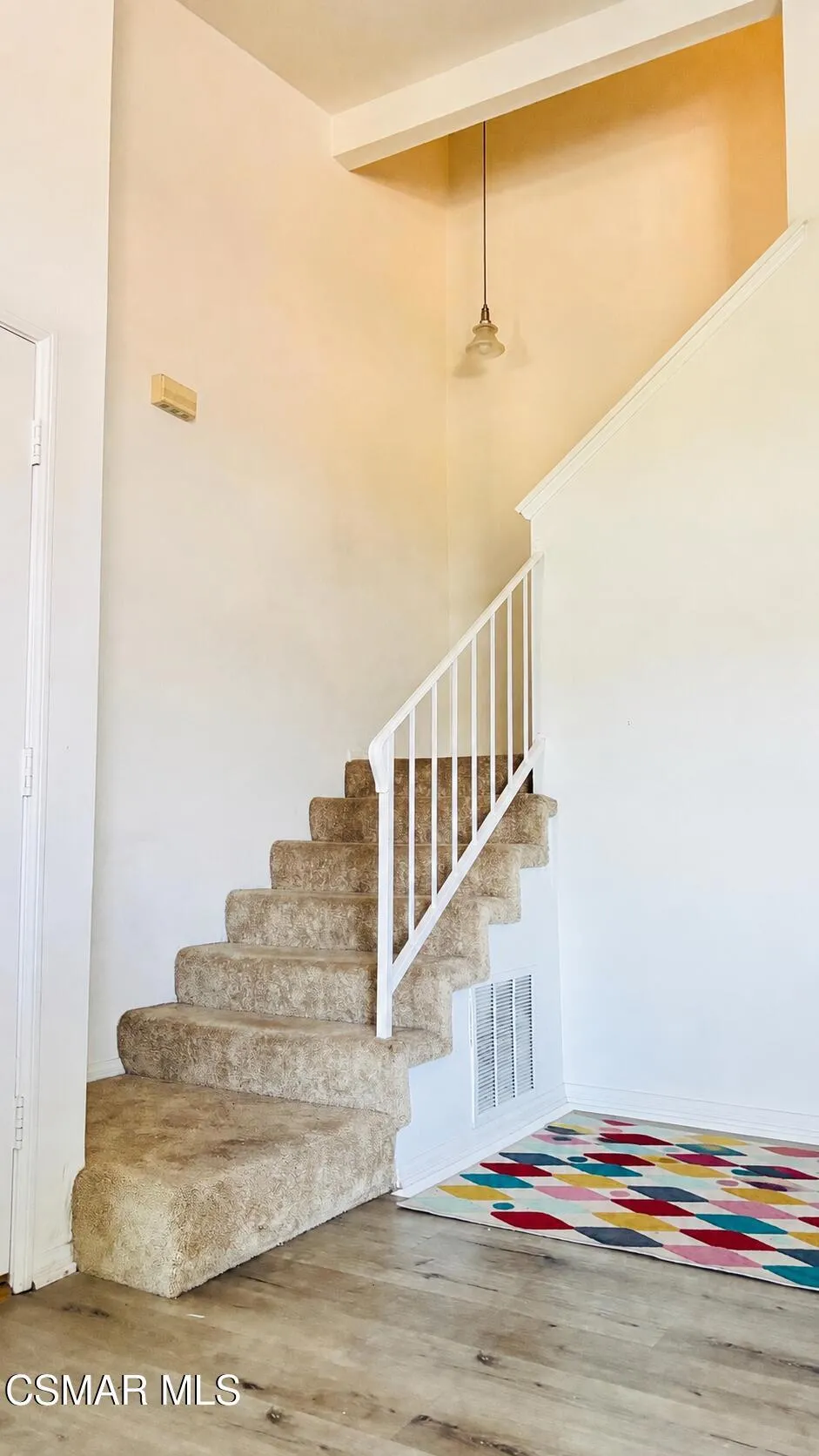 825 Warwick Avenue Thousand Oaks, CA 91360