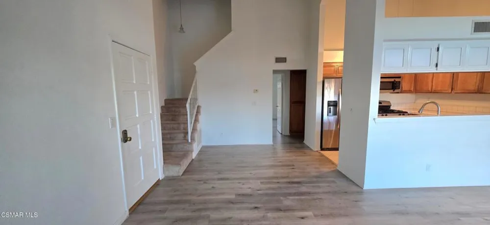 825 Warwick Avenue Thousand Oaks, CA 91360