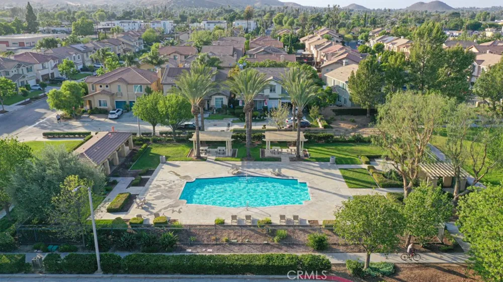 4696 Parkscape Riverside, CA 92505