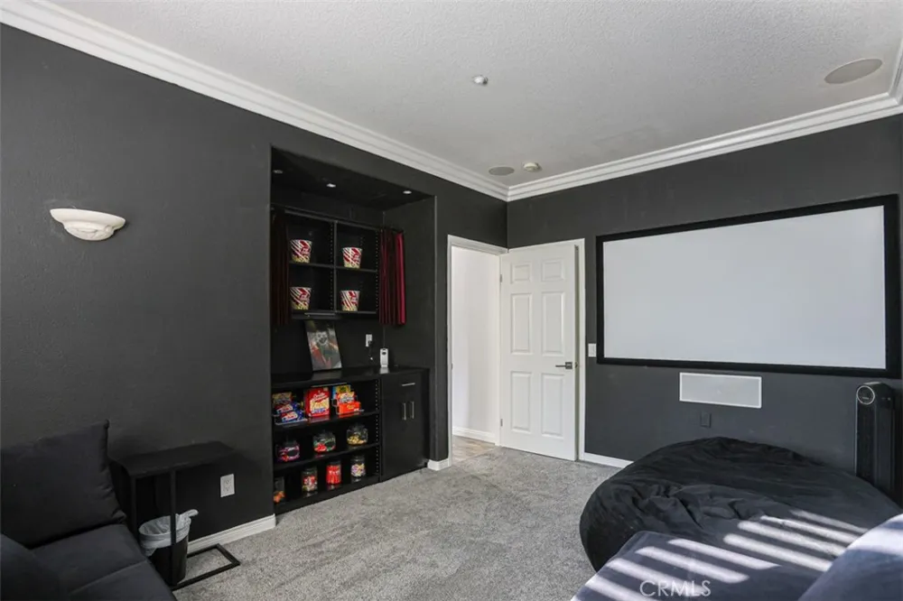 4696 Parkscape Riverside, CA 92505