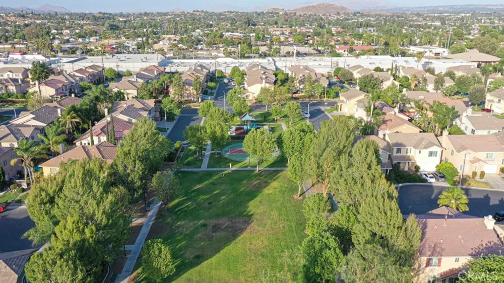 4696 Parkscape Riverside, CA 92505