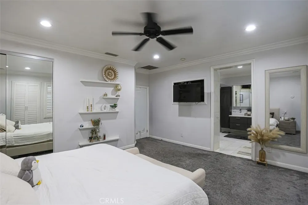 4696 Parkscape Riverside, CA 92505