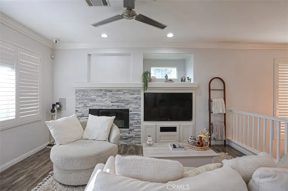4696 Parkscape Riverside, CA 92505