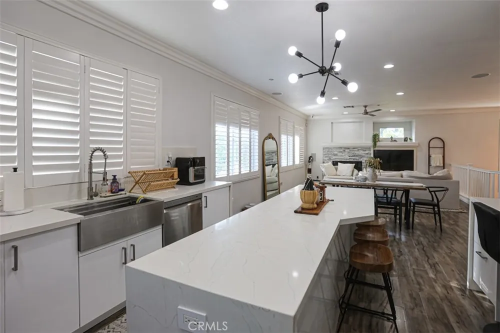 4696 Parkscape Riverside, CA 92505
