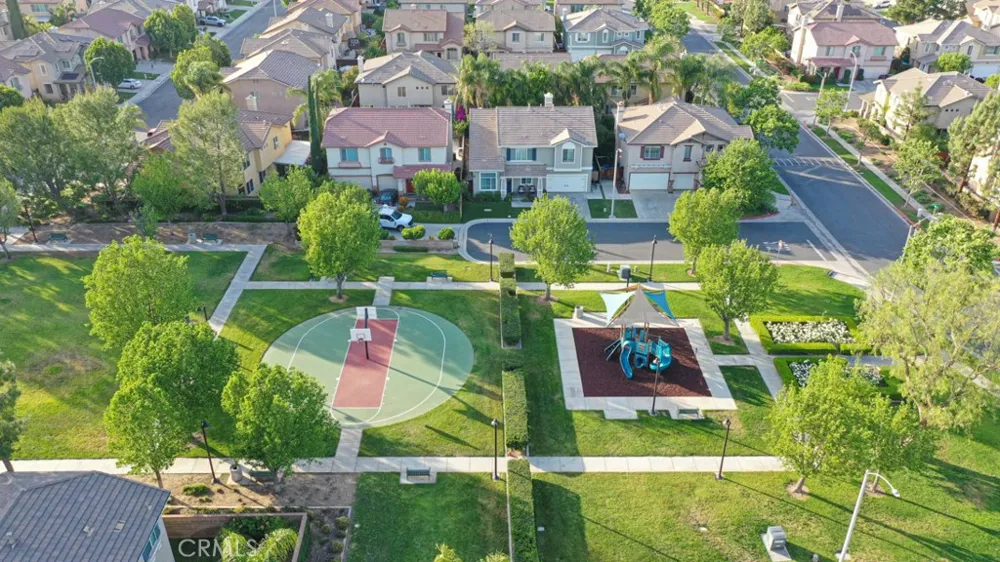 4696 Parkscape Riverside, CA 92505