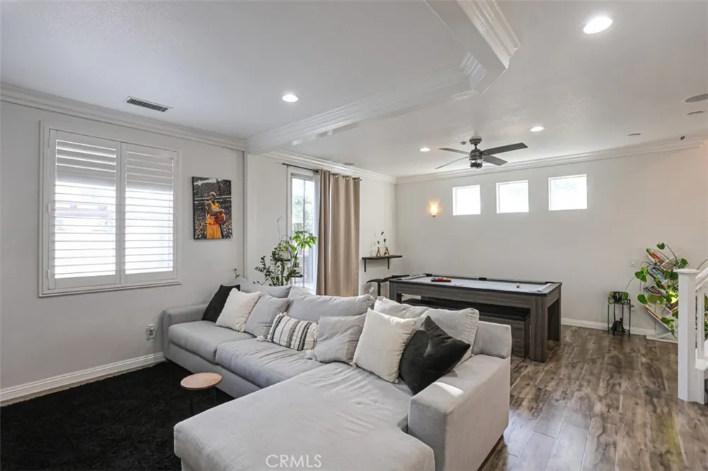4696 Parkscape Riverside, CA 92505