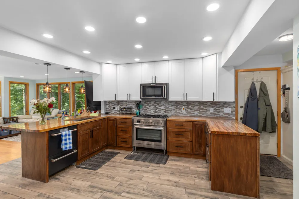 10592 W M AVENUE Oshtemo Charter Township, MI 49009