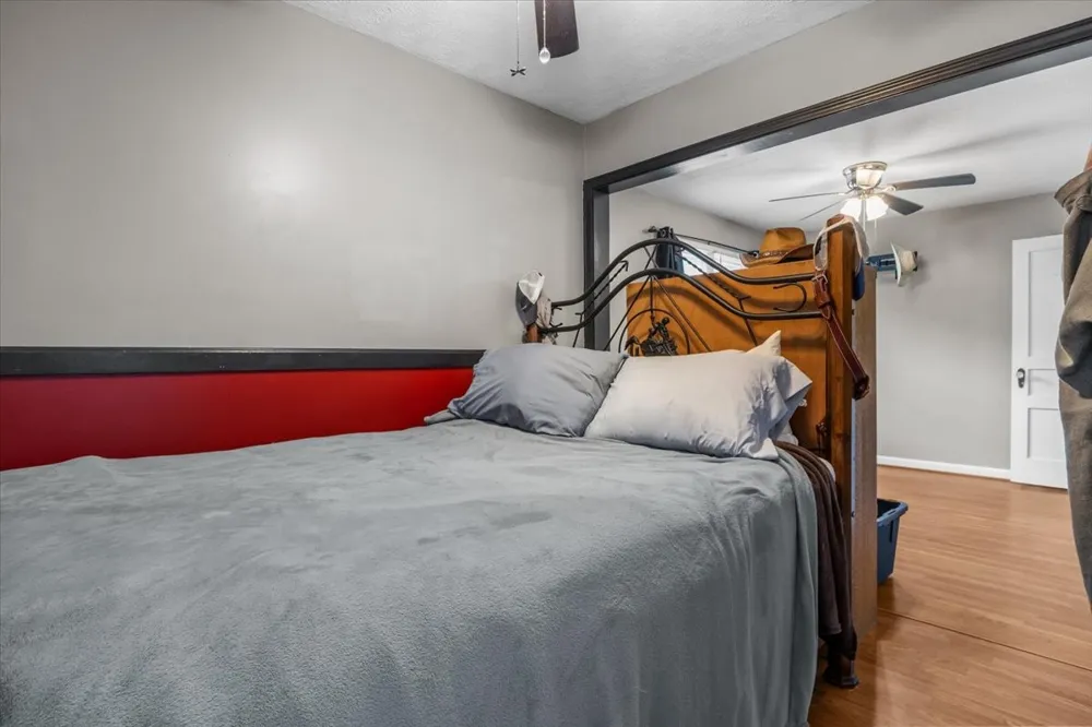 2035 Skyview Dr Centerville, TN 37033
