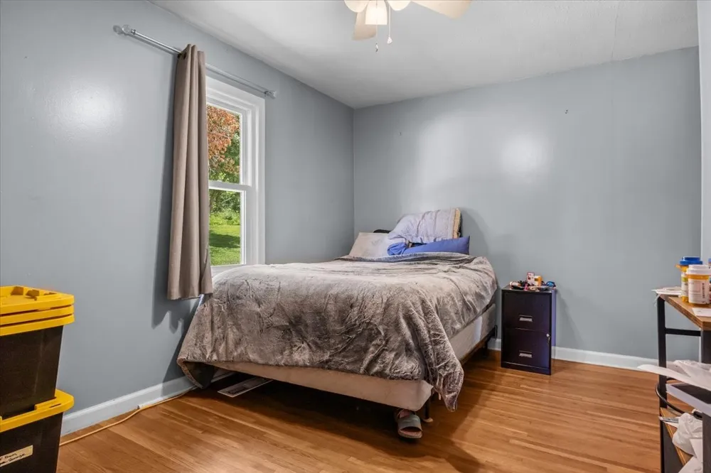 2035 Skyview Dr Centerville, TN 37033