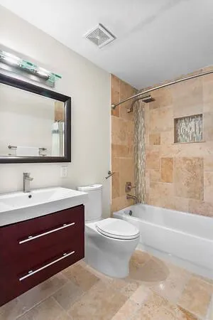 2725 NE 8th Avenue #118 Wilton Manors, FL 33334