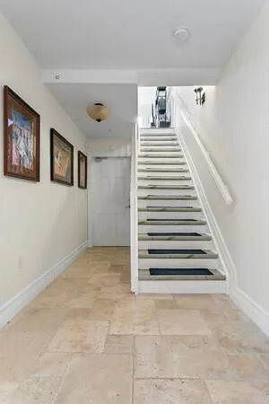 2725 NE 8th Avenue #118 Wilton Manors, FL 33334