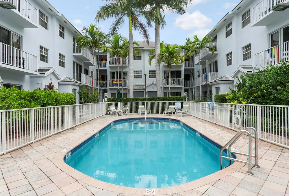 2725 NE 8th Avenue #118 Wilton Manors, FL 33334