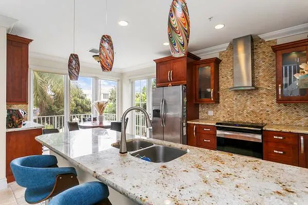2725 NE 8th Avenue #118 Wilton Manors, FL 33334
