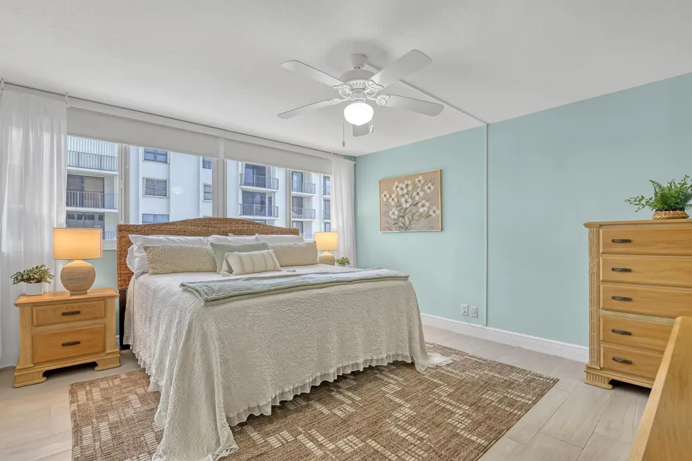 125 S Ocean Avenue #505 Palm Beach Shores, FL 33404