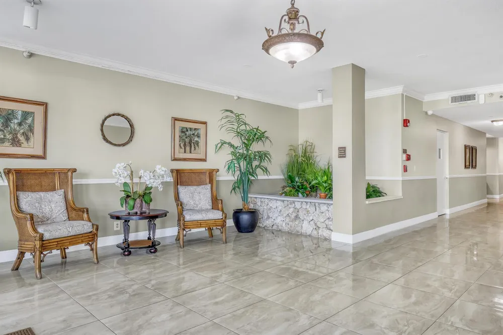 125 S Ocean Avenue #505 Palm Beach Shores, FL 33404