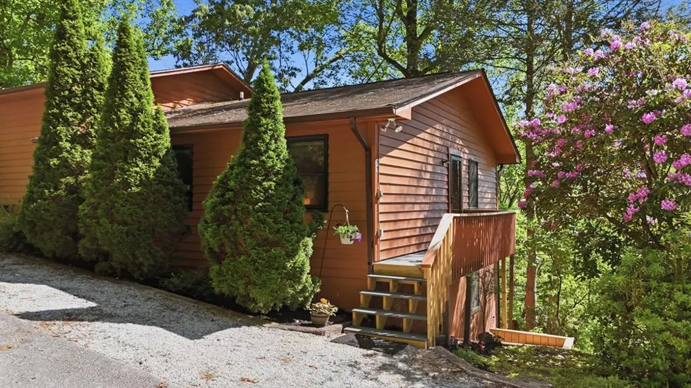 Golf Vista Drive Franklin, NC 28734