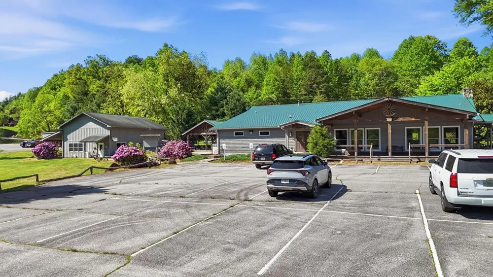 Golf Vista Drive Franklin, NC 28734