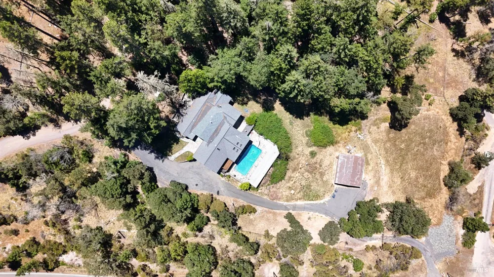 16990 Old Boy Scout Road Willits, CA 95490