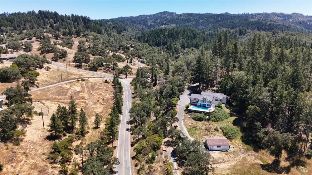 16990 Old Boy Scout Road Willits, CA 95490