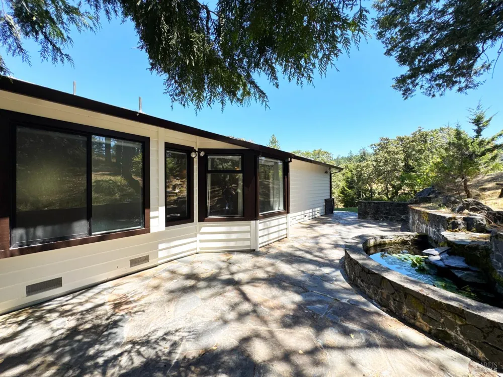 16990 Old Boy Scout Road Willits, CA 95490
