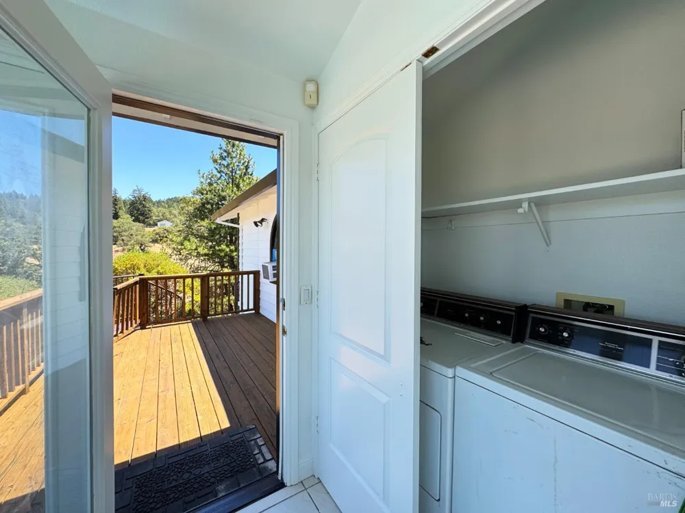 16990 Old Boy Scout Road Willits, CA 95490