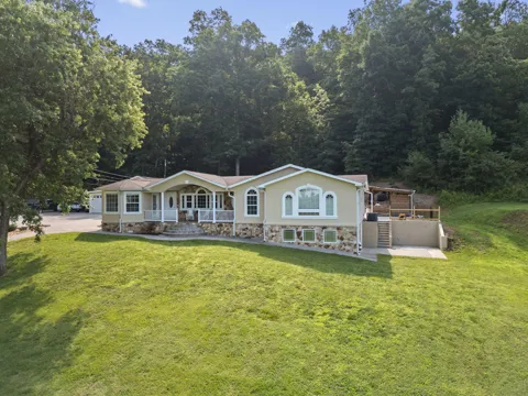 2385 Varnell Road SW